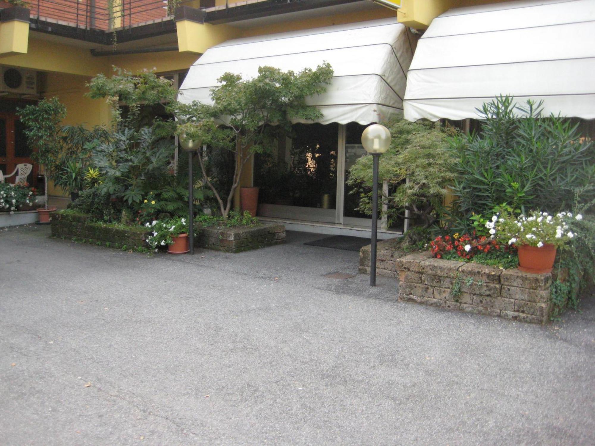 Hotel Marchina Μπρέσια Εξωτερικό φωτογραφία